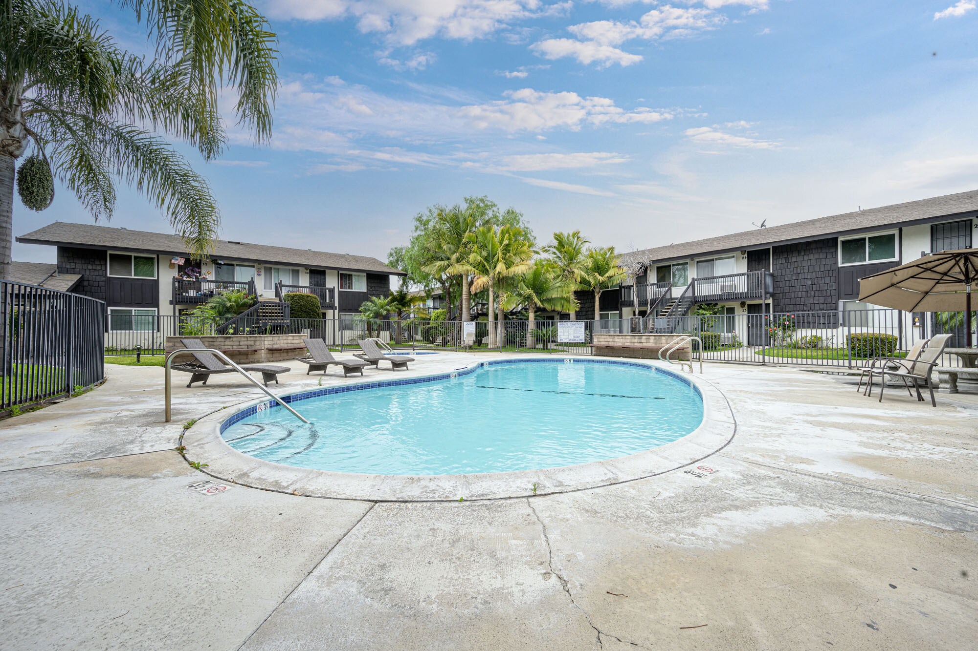 Building Photo - 7100 Cerritos Ave