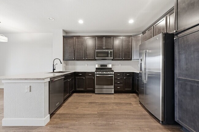 Building Photo - $2,695.45 3-bed, 2.5-bath townhome with a washer and dryer.
