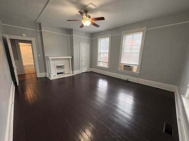 Building Photo - 2461 Rivermont Ave