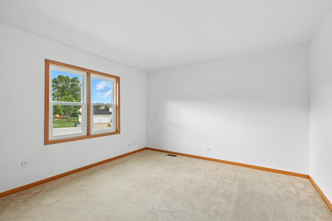 Building Photo - 2101 Babst Ct