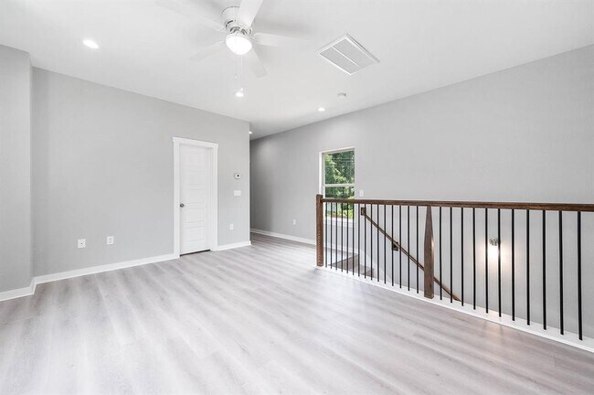 Building Photo - 16985 Glenheath St
