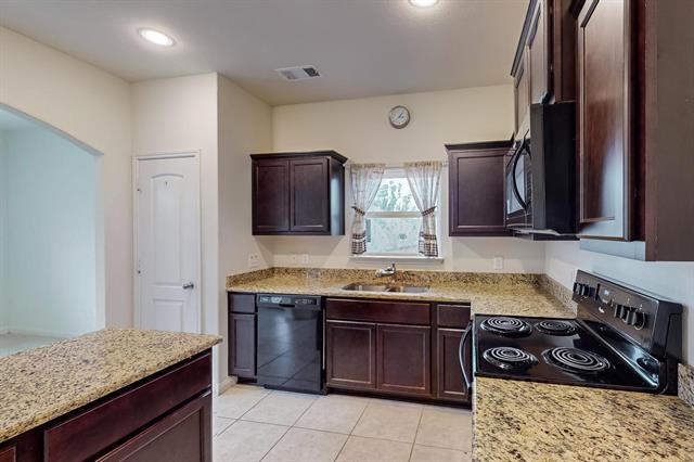 Building Photo - 10 Kramer Ct