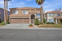 Building Photo - Exquisite 5-bed, 3-bath home w/ spacious 3-car garage offers luxurious living & effortless entert...