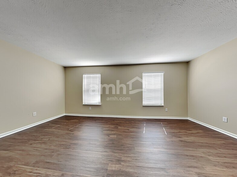 Building Photo - 6726 Aviva Way