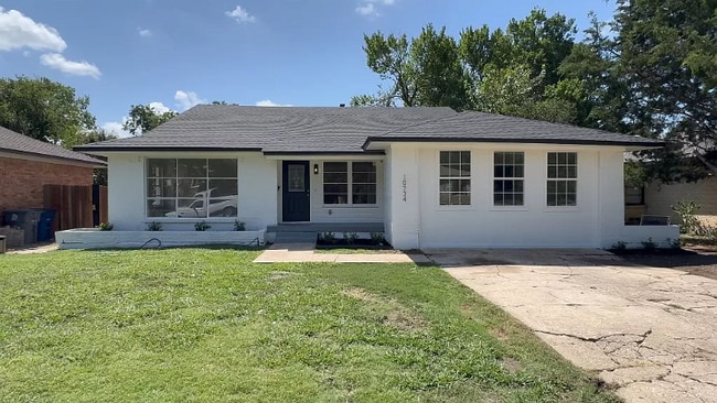 Building Photo - 10734 Coogan Dr