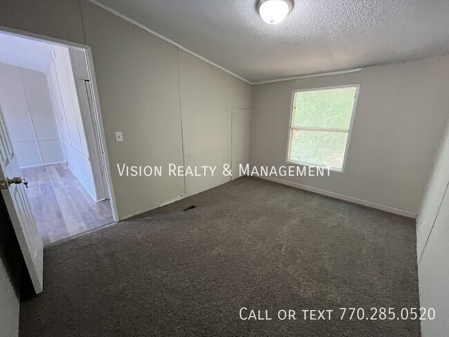 Building Photo - 137 Park W Ct