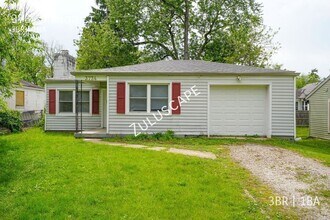 Building Photo - 3734 Manor Ct