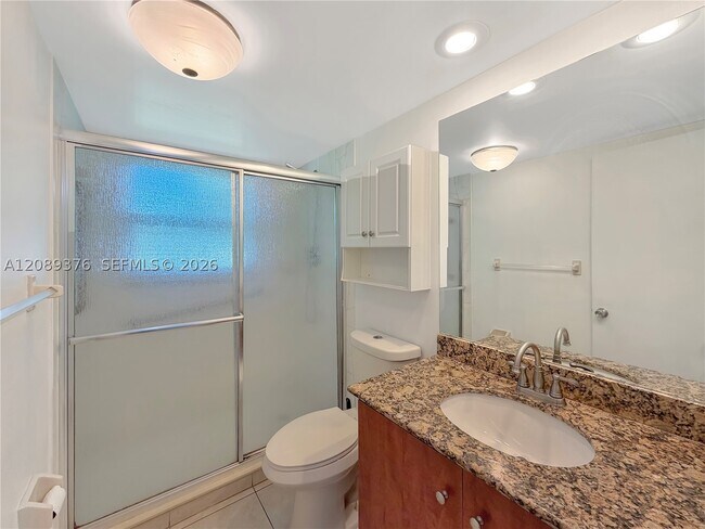 Building Photo - 3641 Oaks Clubhouse Dr