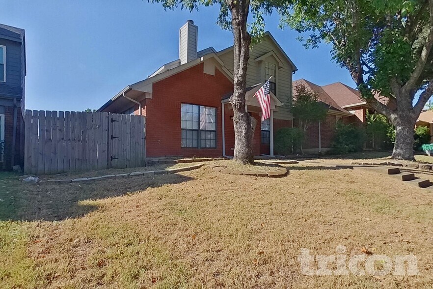 Building Photo - 161 Hunter Dr