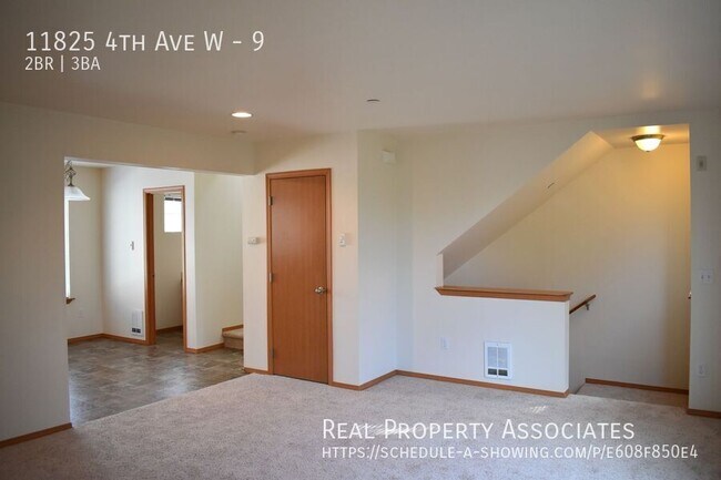 Building Photo - 11825 4th Ave W