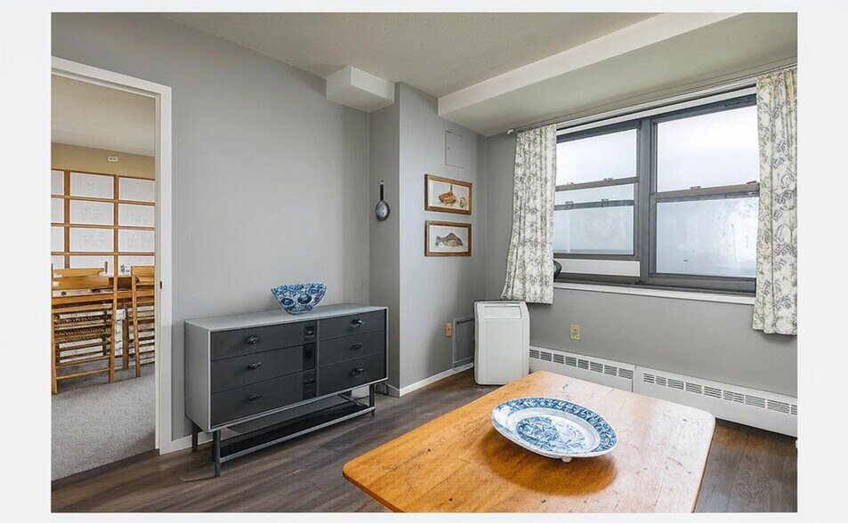Building Photo - 45 Eastern Promenade