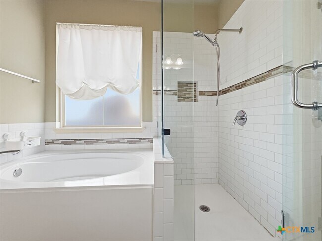 Building Photo - 3507 Rusack Dr