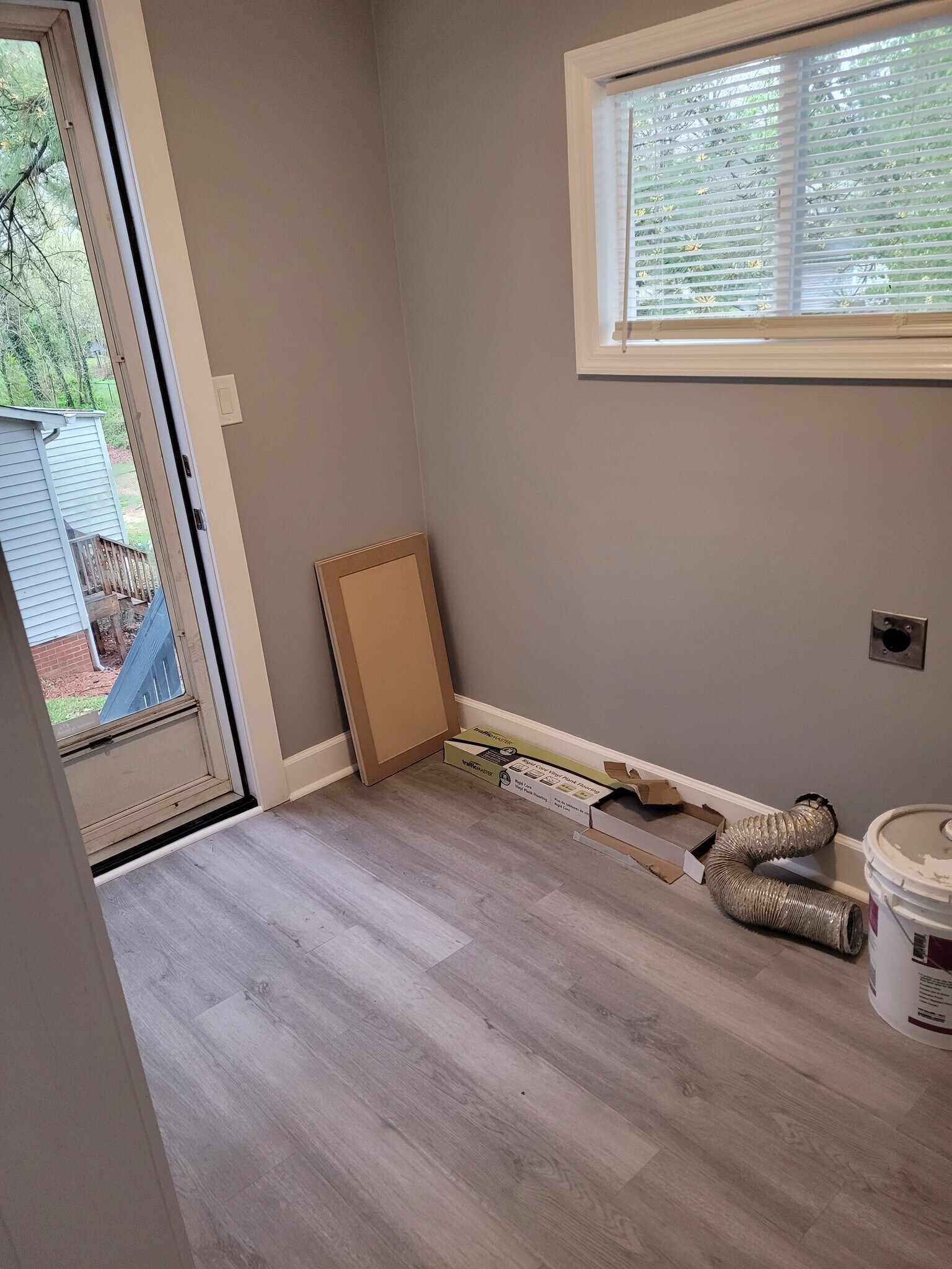 Building Photo - 615 Washington St