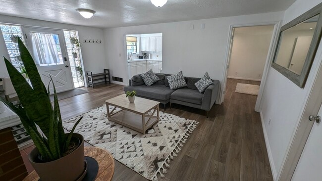 Building Photo - 711 S 1300 E