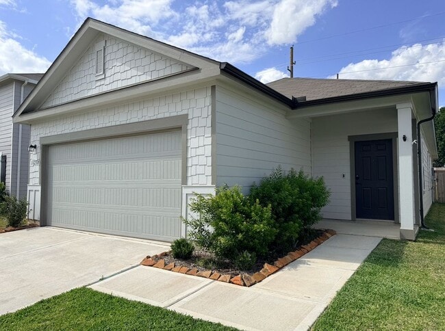 Building Photo - 31238 Williams Lndg St