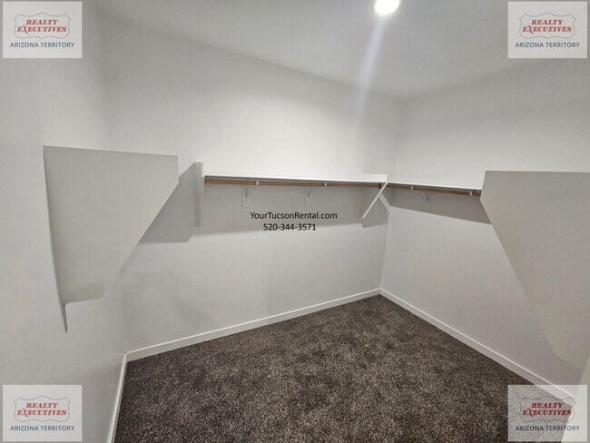 Building Photo - Hanson Ridge - Vail School District - 4/2 Near I-10 and Colossal Cave Rd North