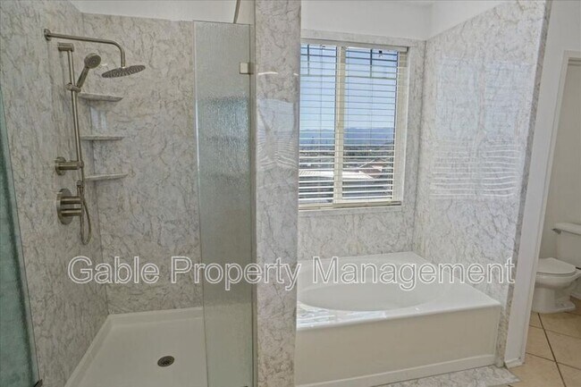 Building Photo - 24022 Via Vista