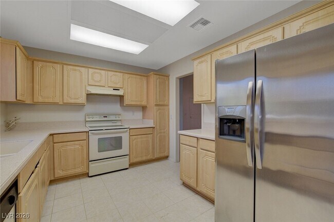 Building Photo - 8720 Pennystone Ave