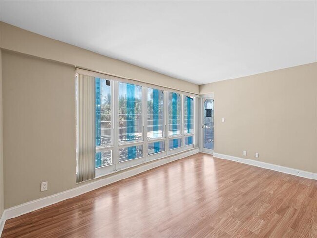 Building Photo - 4100 Galt Ocean Dr