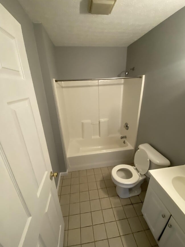 Building Photo - 114 Shoffner Loop