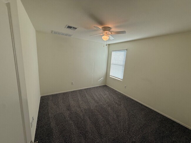 Building Photo - 7295 S Via Tierra Mesa