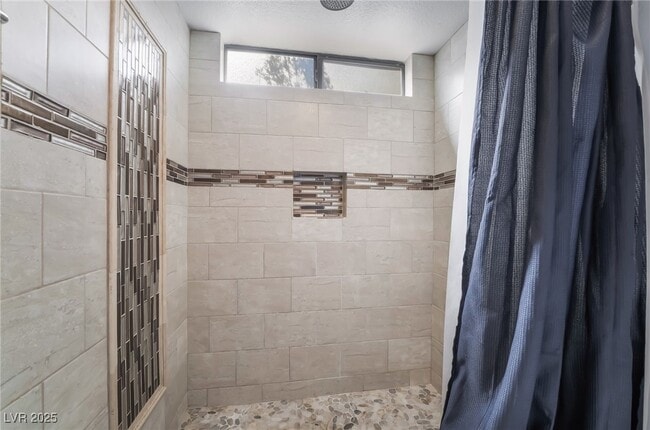 Building Photo - 7076 Gunslinger St