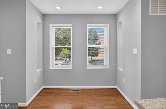 Building Photo - 2917 13th St NW