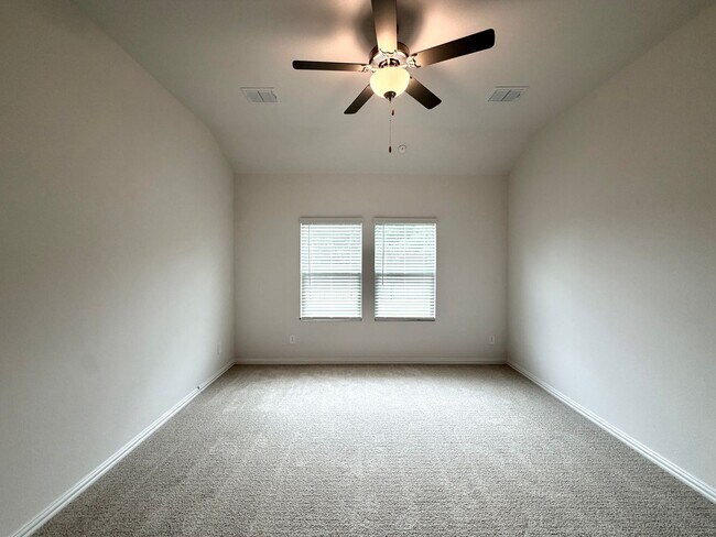 Building Photo - New Construction 5 Bedrooms backs to greenbelt!