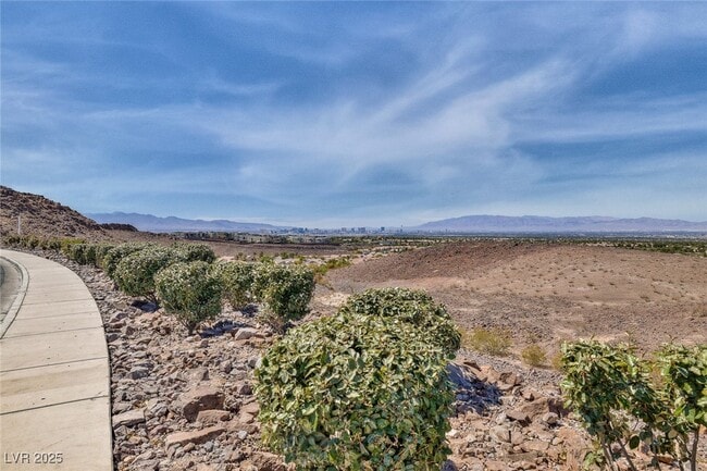 Building Photo - 2008 Peaceful Mesa Ct