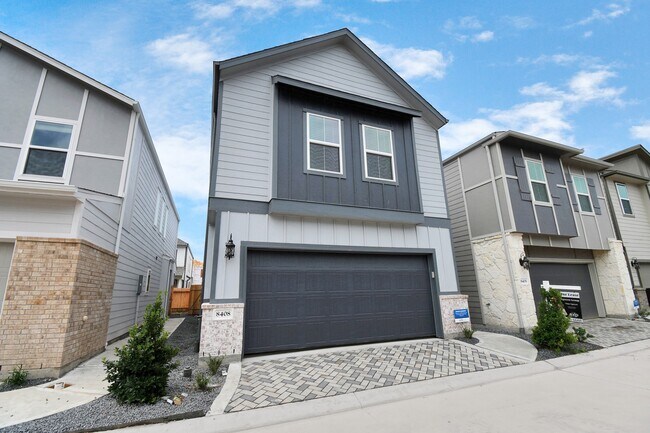 Building Photo - 8408 Rising Stream Dr