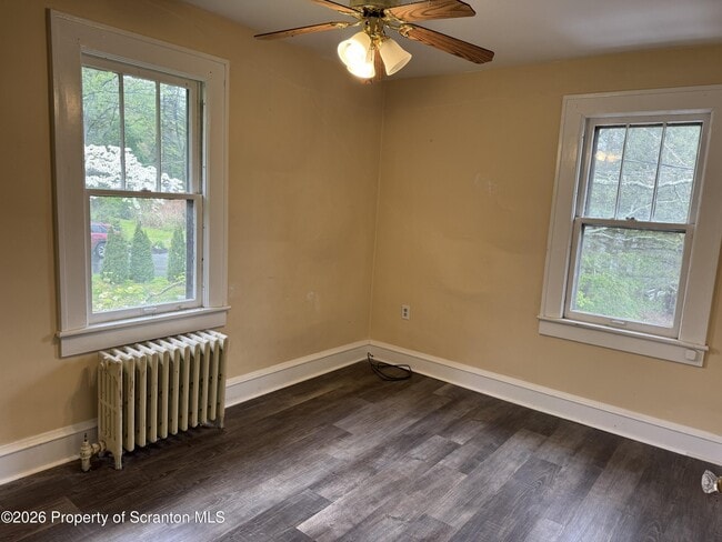 Building Photo - 308 Layton Rd