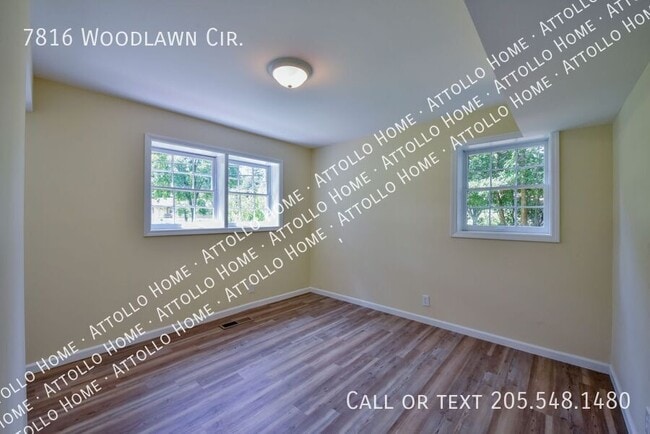 Building Photo - 7816 Woodlawn Cir