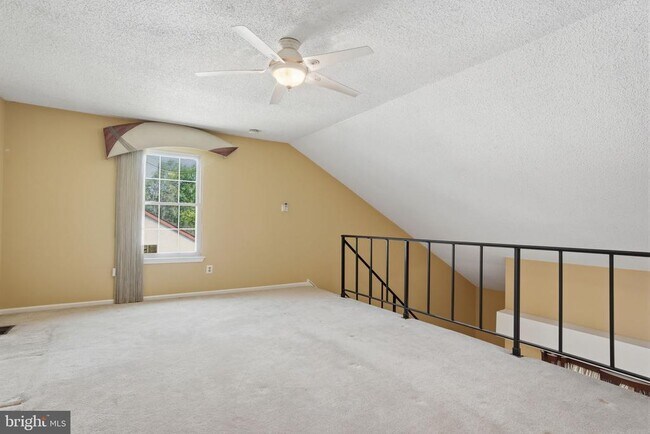 Building Photo - 4016 Barry Ct