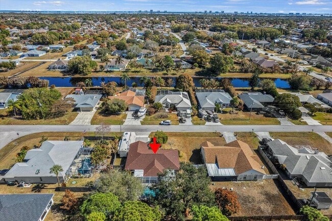 Building Photo - 1960 SE Bowie St