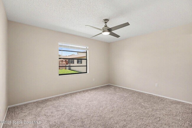 Building Photo - 3695 Brentwood Ct