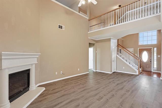 Building Photo - 8837 Sunset Trace Dr