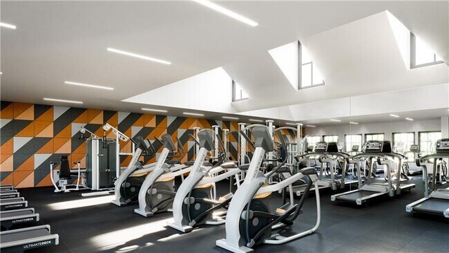 Building Photo - 5118 E 7th St