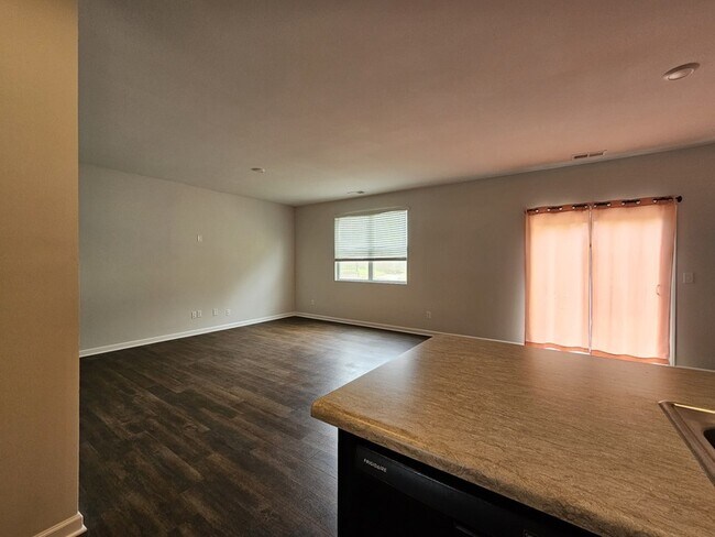 Building Photo - 2244 Carefree Ln