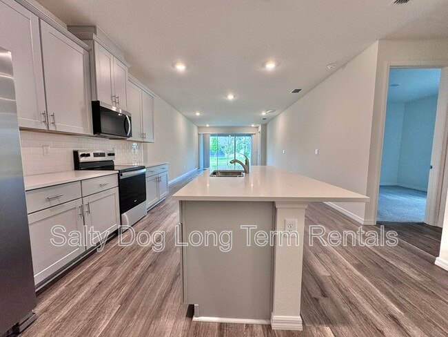 Building Photo - 2697 Kinsale Ln