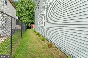 Building Photo - 513 Corinthian Ave