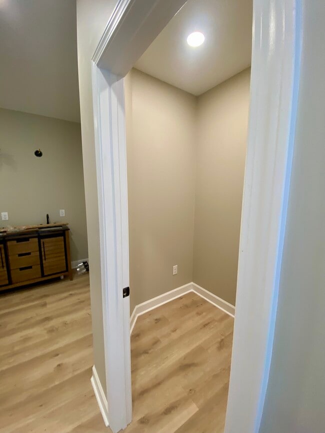 Building Photo - 230 Sylvan Rd