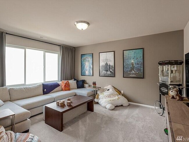 Building Photo - 18424 111th Ave E