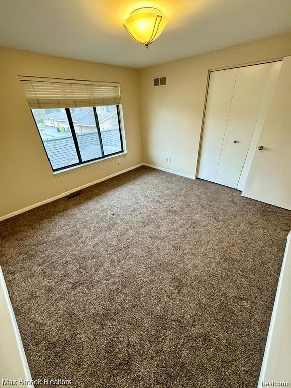 Building Photo - 7146 Pebble Park Dr