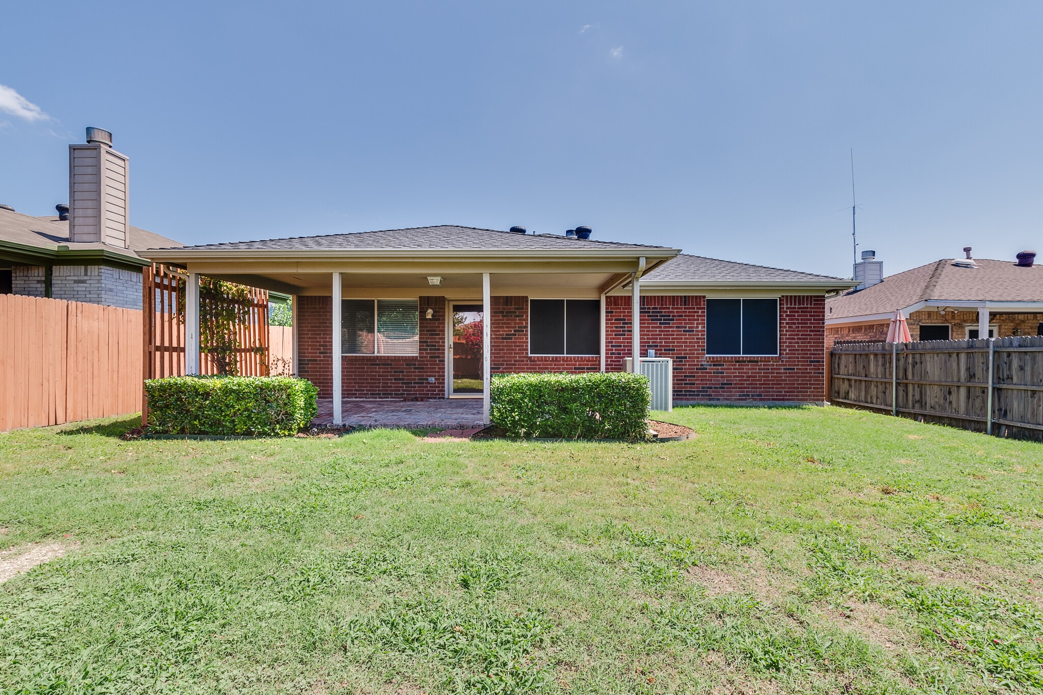 Back Yard - 2508 Concina Way