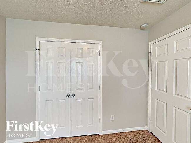 Building Photo - 3510 Fuller Bluff Dr