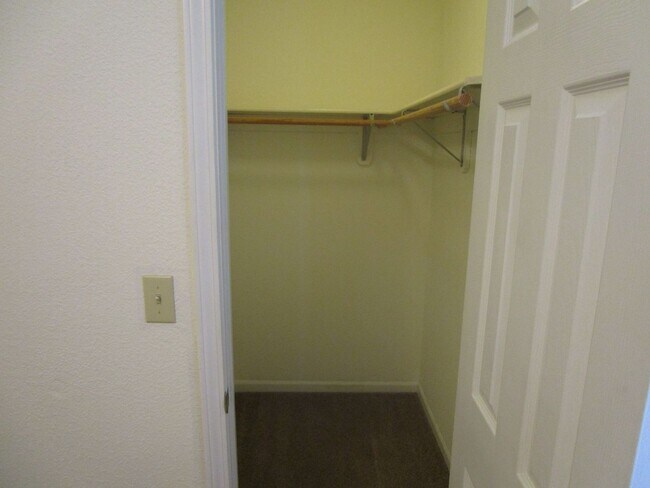 Building Photo - 4302-4304 Cheryl Ct.