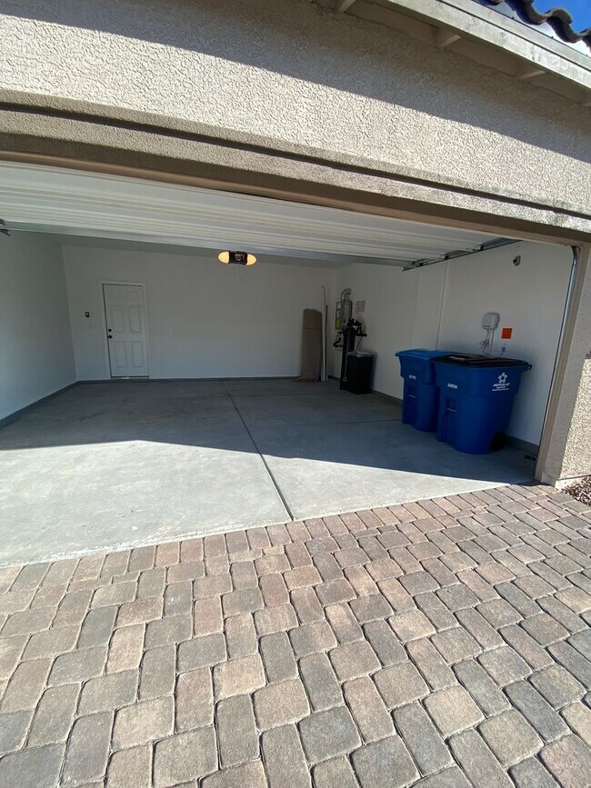 Building Photo - Americana Property Mgmt - 2022 built 4 bedrooms in prime South West Las Vegas