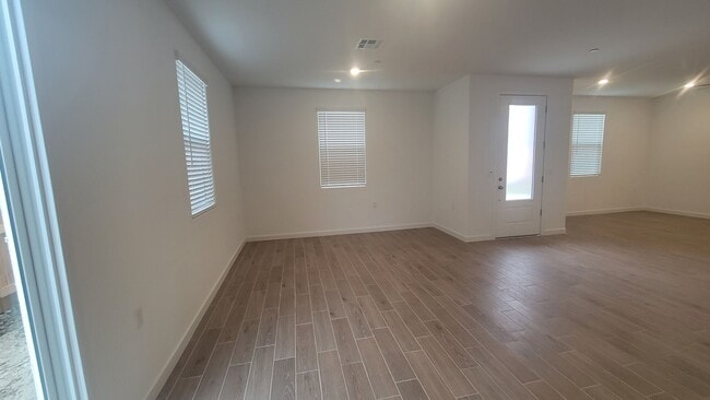 Building Photo - 12537 Camino Glorieta