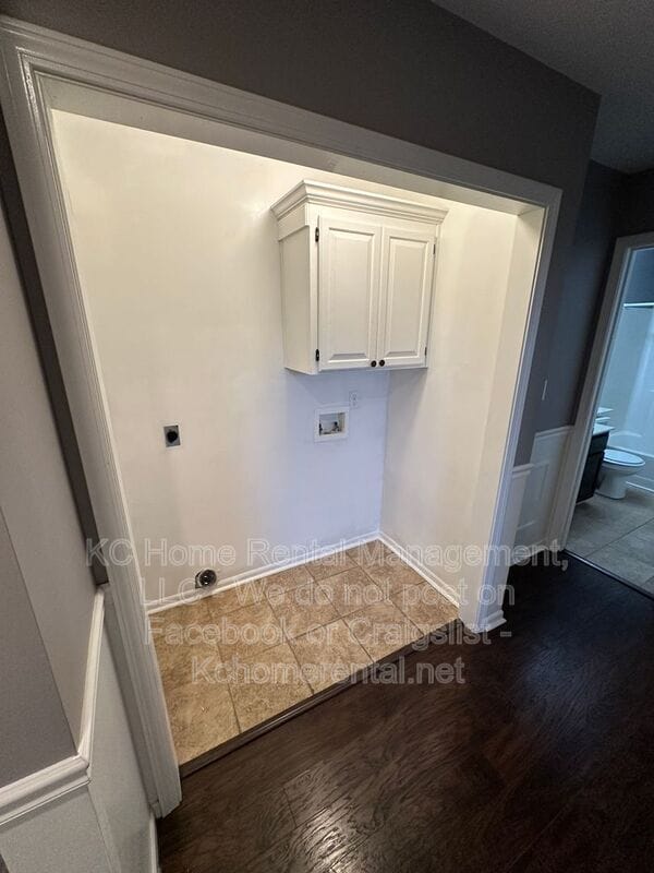 Building Photo - 625 NW Rosaceae Dr