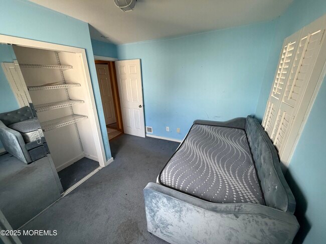 Building Photo - 755 Van Ct Ave